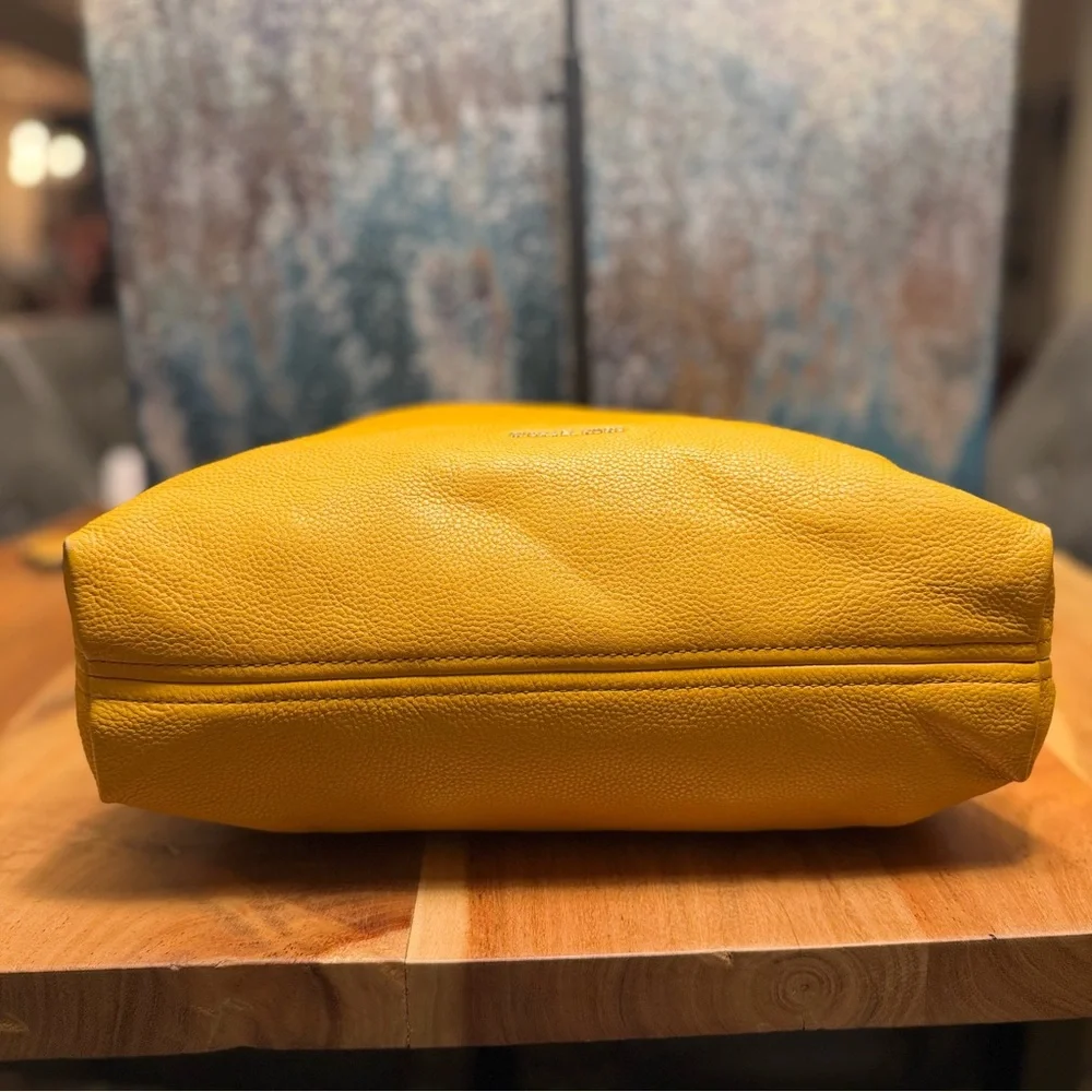NWOT Michael Kors Boho Brooklyn Large Leather Shoulder Bag Shade Marigold/Cider - Picture 10 of 14